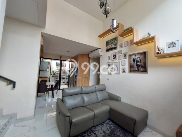 Ready to Use! Luxury House LT 114m2 Desain Elegan di Jakarta Garden City Ready to Use! Luxury House LT 114m2 Desain Elegan di Jakarta Garden City
