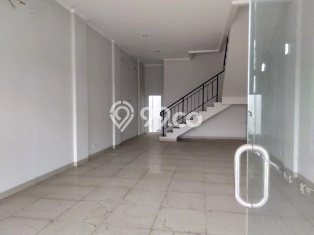 Disewakan Ruko di Kawasan Ramai Summarecon Karawang Luas 209m2 Disewakan Ruko di Kawasan Ramai Summarecon Karawang Luas 209m2