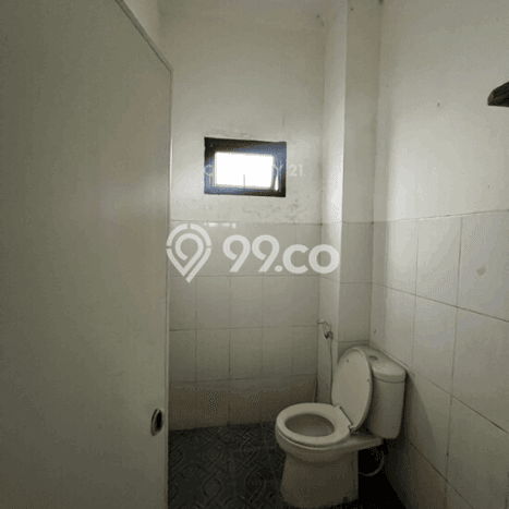 Lokasi Strategis! Dijual Ruko Bisnis di Pesanggrahan, Jakarta Selatan Kondisi Bagus Lokasi Strategis! Dijual Ruko Bisnis di Pesanggrahan, Jakarta Selatan Kondisi Bagus