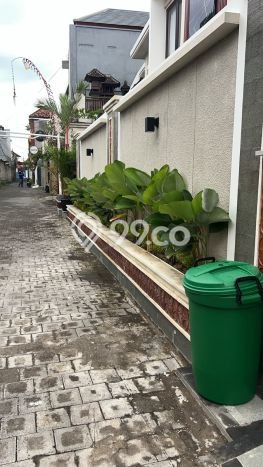 Rumah Kontrakan Denpasar LT 164m2 LB 150m2 Area Renon Rumah Kontrakan Denpasar LT 164m2 LB 150m2 Area Renon