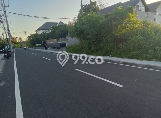 Lahan Strategis di Mengwi Dijual dengan Luas 835m2 Lahan Strategis di Mengwi Dijual dengan Luas 835m2
