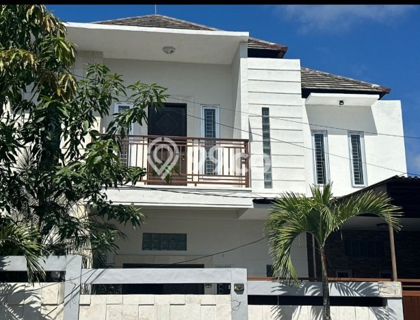 Rumah Asri di Jimbaran, 5 KT, Lingkungan Strategis, LT 150m² Bangunan 150m² Rumah Asri di Jimbaran, 5 KT, Lingkungan Strategis, LT 150m² Bangunan 150m²