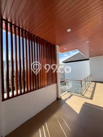 Vila Tenang di , Dimensi 125m2m², Dekat ke berbagai kebutuhan Vila Tenang di , Dimensi 125m2m², Dekat ke berbagai kebutuhan