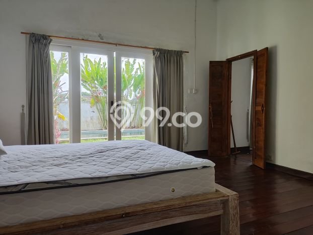 Vila Kawasan , Area 0m2m², Lokasi Premium, Available Segera Vila Kawasan , Area 0m2m², Lokasi Premium, Available Segera