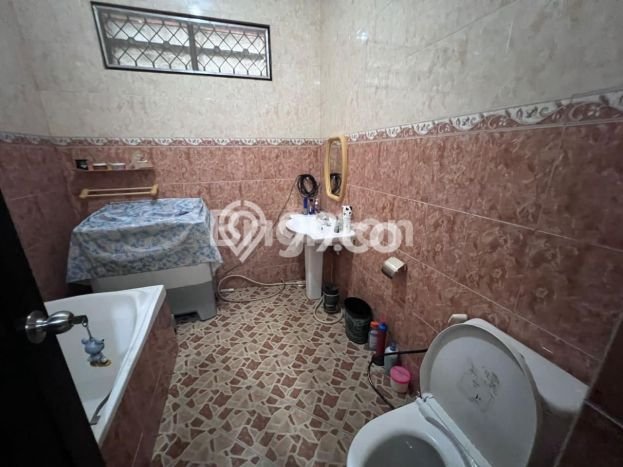 Rumah lokasi Batam Centre, Batam, LT 282m² Bangunan 450m² Rumah lokasi Batam Centre, Batam, LT 282m² Bangunan 450m²