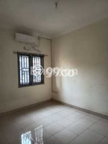 Disewakan! Rumah 2 Kamar Tidur &
1 Kamar Mandi di Batam Centre, Batam Disewakan! Rumah 2 Kamar Tidur &
1 Kamar Mandi di Batam Centre, Batam