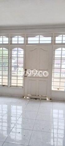 KESEMPATAN TERBAIK! Rumah Nyaman area Batam Centre, LT 172m² LB 172m² KESEMPATAN TERBAIK! Rumah Nyaman area Batam Centre, LT 172m² LB 172m²