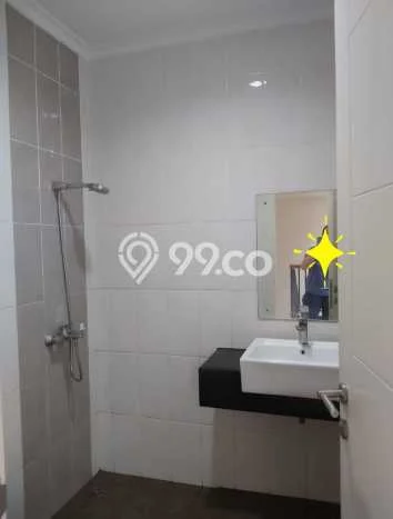 Rumah Luas Asri 2 KT Siap Pakai di Gading Serpong Tangerang Rumah Luas Asri 2 KT Siap Pakai di Gading Serpong Tangerang