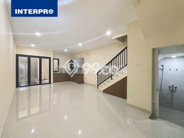 Ready to Use! Luxury House LT 100m2 Desain Elegan di Metland Puri Ready to Use! Luxury House LT 100m2 Desain Elegan di Metland Puri