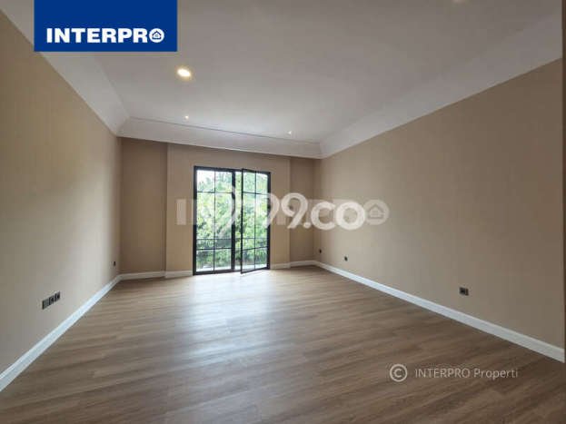 For Sale! Luxury House LT 112m2 Desain Modern di Kav DKI For Sale! Luxury House LT 112m2 Desain Modern di Kav DKI