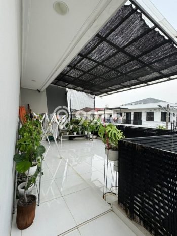 Rumah Elit Modern Siap Huni di Taman Ratu Jakarta Barat Rumah Elit Modern Siap Huni di Taman Ratu Jakarta Barat
