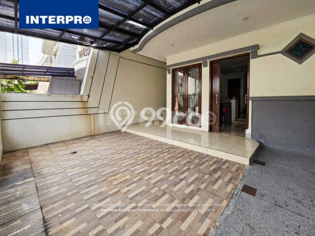 Jual Rumah Luas Elegan Dengan View Cantik di Permata Buana, Jakarta Barat Jual Rumah Luas Elegan Dengan View Cantik di Permata Buana, Jakarta Barat