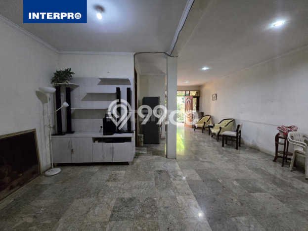 Rumah Luxury Modern Siap Huni di Intercon Jakarta Barat Rumah Luxury Modern Siap Huni di Intercon Jakarta Barat