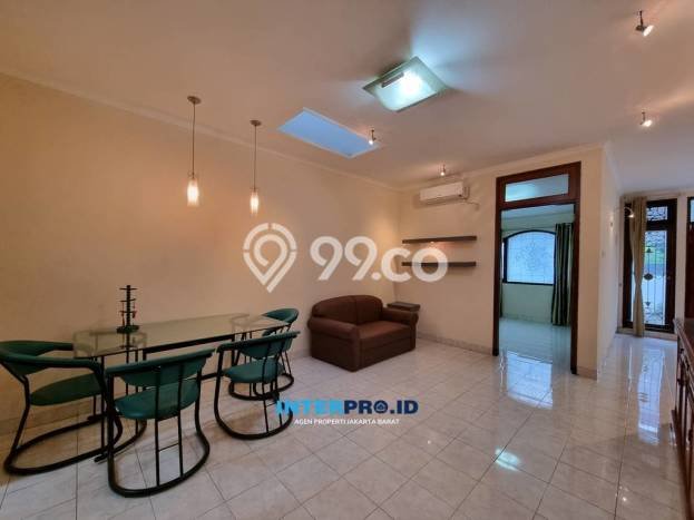 Ready to Use! Premium House LT 160m2 Desain Modern di Puri Indah Ready to Use! Premium House LT 160m2 Desain Modern di Puri Indah