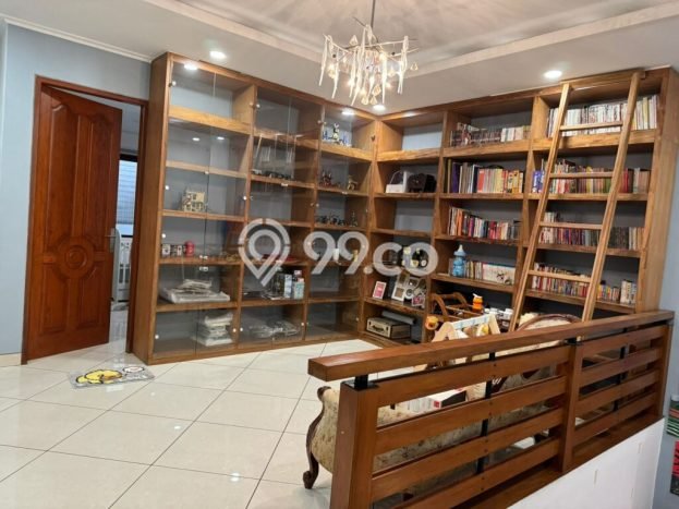 Rumah Elit Modern Siap Huni di Taman Ratu Jakarta Barat Rumah Elit Modern Siap Huni di Taman Ratu Jakarta Barat