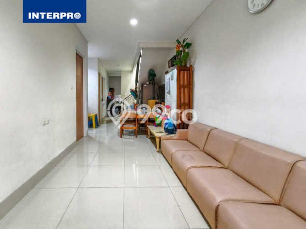 Dijual Hunian Rumah Terawat 3 Kamar di Duri Kepa, Jakarta Barat Dijual Hunian Rumah Terawat 3 Kamar di Duri Kepa, Jakarta Barat