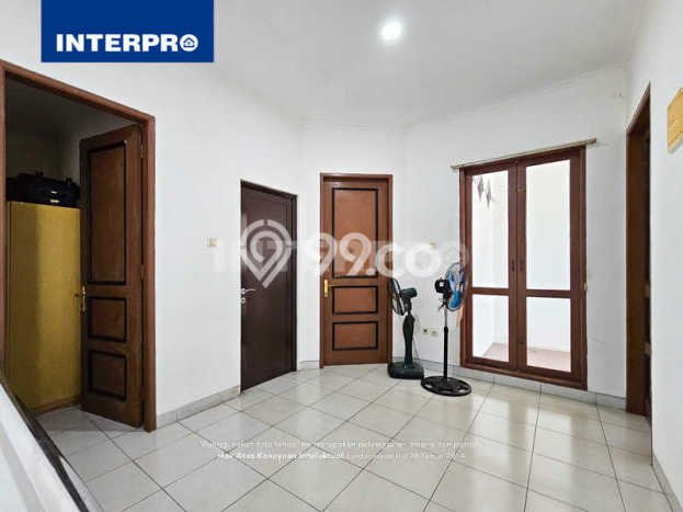 Jual Rumah Luas Elegan Dengan View Cantik di Permata Buana, Jakarta Barat Jual Rumah Luas Elegan Dengan View Cantik di Permata Buana, Jakarta Barat