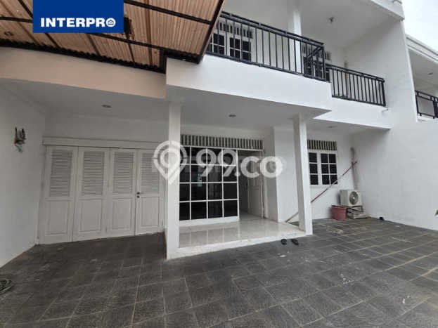 For Sale! Luxury House LT 180m2 Desain Elegan di Permata Buana For Sale! Luxury House LT 180m2 Desain Elegan di Permata Buana