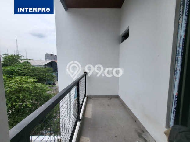 Rumah Modern 3 KT LT 100m2 di Kav DKI Rumah Modern 3 KT LT 100m2 di Kav DKI