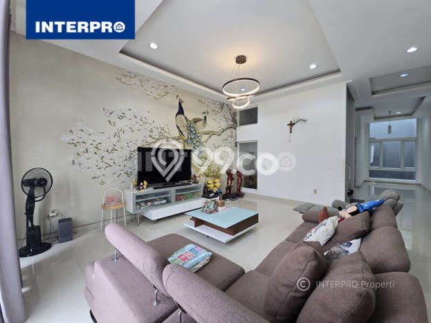 Dijual Rumah Mewah Megah Dengan View Eksklusif di Duri Kepa, Jakarta Barat Dijual Rumah Mewah Megah Dengan View Eksklusif di Duri Kepa, Jakarta Barat