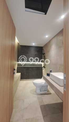 Rumah Mewah LB 350m2 Siap Huni Desain Elegan di Mekar Wangi, Bandung Rumah Mewah LB 350m2 Siap Huni Desain Elegan di Mekar Wangi, Bandung