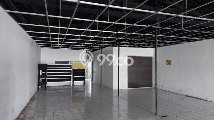 Unit Ruko Dijual di Surabaya LT 224m2 & LB 200m2 Unit Ruko Dijual di Surabaya LT 224m2 & LB 200m2