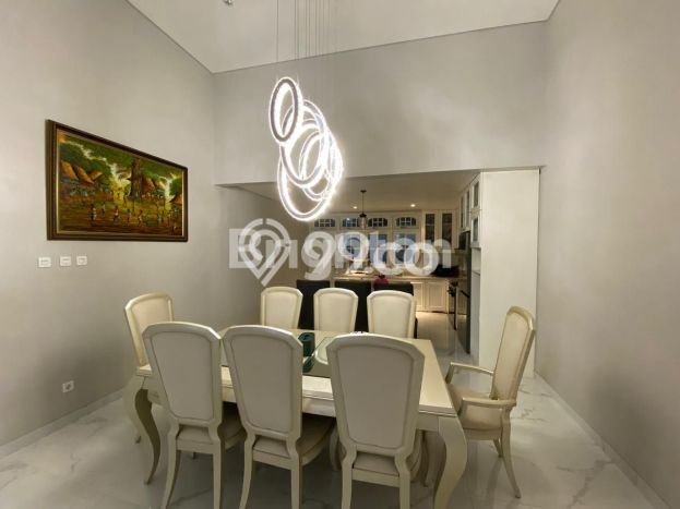 For Sale Rumah Elit Exclusive di Cilandak, Jakarta Selatan For Sale Rumah Elit Exclusive di Cilandak, Jakarta Selatan