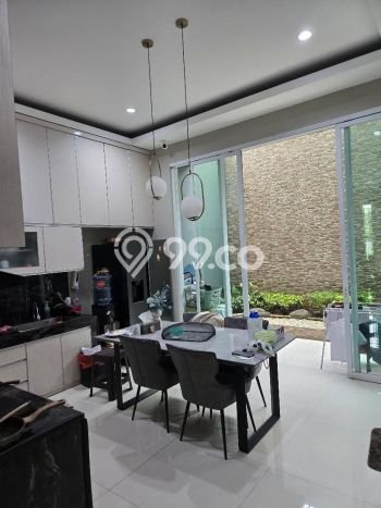 Rumah Elit Modern Tanpa Renovasi di Duta Garden Tangerang Rumah Elit Modern Tanpa Renovasi di Duta Garden Tangerang