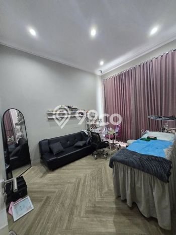 Rumah Elit Modern Tanpa Renovasi di Duta Garden Tangerang Rumah Elit Modern Tanpa Renovasi di Duta Garden Tangerang