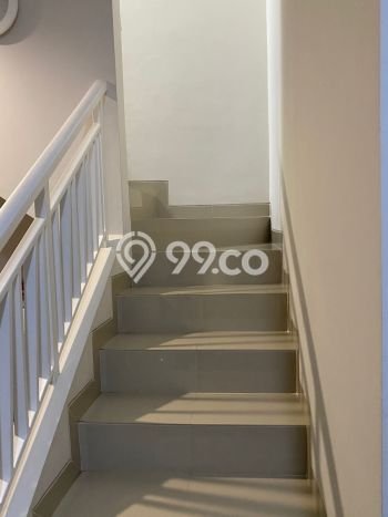 Hunian Eksklusif Dijual LT 112m2 di Rungkut, Surabaya Hunian Eksklusif Dijual LT 112m2 di Rungkut, Surabaya