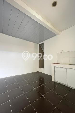 Dijual Rumah Eksklusif 2 KT di Citraland, Surabaya Dijual Rumah Eksklusif 2 KT di Citraland, Surabaya