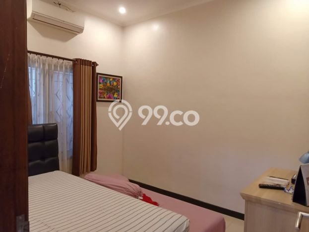 Dijual Cepat Rumah Bagus Siap Huni LB 185m2 di Sidoarjo, Sidoarjo Dijual Cepat Rumah Bagus Siap Huni LB 185m2 di Sidoarjo, Sidoarjo