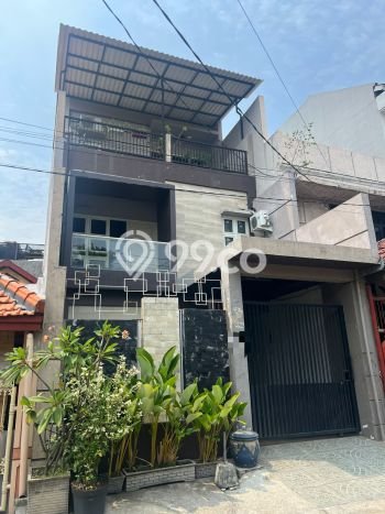 Hunian Nyaman Asri 5 KT Siap Huni di Surabaya Kota Surabaya Hunian Nyaman Asri 5 KT Siap Huni di Surabaya Kota Surabaya