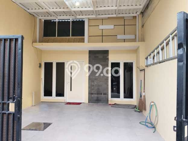 Jual Rumah Strategis Bagus Punya 2 KT di Rungkut Surabaya SHM Jual Rumah Strategis Bagus Punya 2 KT di Rungkut Surabaya SHM