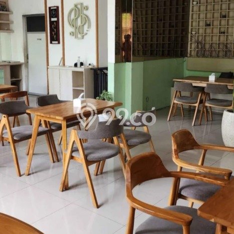 Untuk Dijual! Ruko di Surabaya Kota Surabaya LT 80m2 / LB 150m2 Kawasan Bisnis Untuk Dijual! Ruko di Surabaya Kota Surabaya LT 80m2 / LB 150m2 Kawasan Bisnis
