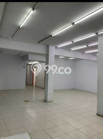 Ruko Dijual di Prime Area Surabaya Luas 330m2 Ruko Dijual di Prime Area Surabaya Luas 330m2