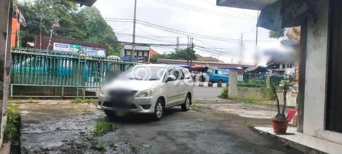 Komersial Bagus Dijual LB 223m2 Lokasi Strategis Depok Area Cocok untuk Bisnis Komersial Bagus Dijual LB 223m2 Lokasi Strategis Depok Area Cocok untuk Bisnis