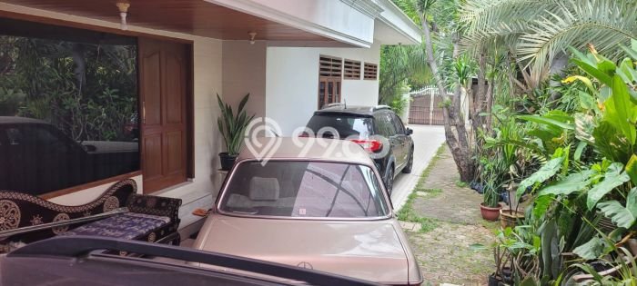 Hunian Elit LB 180m2 Siap Huni Desain Elegan di Pulomas, Jakarta Timur Hunian Elit LB 180m2 Siap Huni Desain Elegan di Pulomas, Jakarta Timur