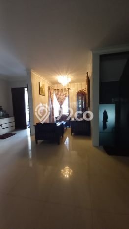 Rumah Elit LB 230m2 Siap Pakai Desain Elegan di Kota Wisata, Bogor Rumah Elit LB 230m2 Siap Pakai Desain Elegan di Kota Wisata, Bogor