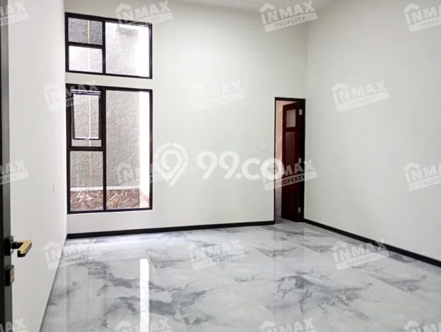 For Sale! Luxury House LT 300m2 Desain Elegan di Araya For Sale! Luxury House LT 300m2 Desain Elegan di Araya