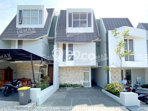 PROMO TERBATAS! Rumah Premium di , Malang, LT 72m2m² LB 110m2m² PROMO TERBATAS! Rumah Premium di , Malang, LT 72m2m² LB 110m2m²