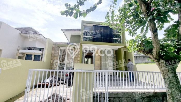 Jual Rumah Minimalis Bagus Punya 3 KT di Blimbing Malang SHM Jual Rumah Minimalis Bagus Punya 3 KT di Blimbing Malang SHM