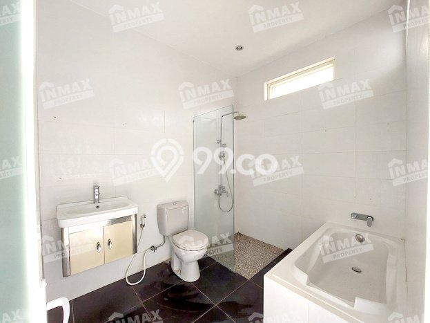 Rumah area Villa Puncak Tidar, 2 KT, Dekat Fasilitas Umum, LT 160m2m² Bangunan 110m2m² Rumah area Villa Puncak Tidar, 2 KT, Dekat Fasilitas Umum, LT 160m2m² Bangunan 110m2m²