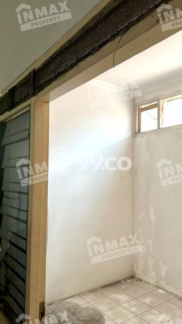 INVESTASI MENGUNTUNGKAN! Ruko di Oro-Oro Dowo, Luas 150m2m², Nilai Sewa Tinggi INVESTASI MENGUNTUNGKAN! Ruko di Oro-Oro Dowo, Luas 150m2m², Nilai Sewa Tinggi