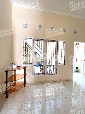Rumah Tenang di , 2 KT, LT 119m2m² LB 90m2m² Rumah Tenang di , 2 KT, LT 119m2m² LB 90m2m²