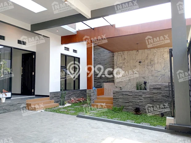 For Sale! Luxury House LT 300m2 Desain Elegan di Araya For Sale! Luxury House LT 300m2 Desain Elegan di Araya