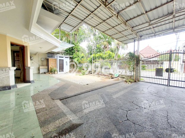 Lokasi terbaik! Rumah siap huni disewakan di Klojen LB 330m2 Lokasi terbaik! Rumah siap huni disewakan di Klojen LB 330m2