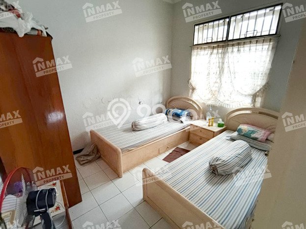 BEST CHOICE! Rumah area , Luas 264m2m² LB 140m2m² BEST CHOICE! Rumah area , Luas 264m2m² LB 140m2m²