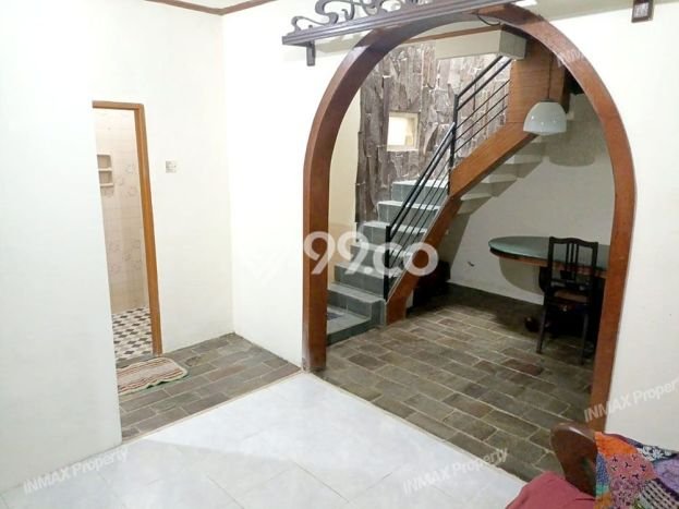 Rumah di Lowokwaru, 2 KM, Konsep Modern, Luas 104m2m² LB 100m2m² Rumah di Lowokwaru, 2 KM, Konsep Modern, Luas 104m2m² LB 100m2m²