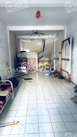 INVESTASI MENGUNTUNGKAN! Ruko di Oro-Oro Dowo, Luas 150m2m², Nilai Sewa Tinggi INVESTASI MENGUNTUNGKAN! Ruko di Oro-Oro Dowo, Luas 150m2m², Nilai Sewa Tinggi